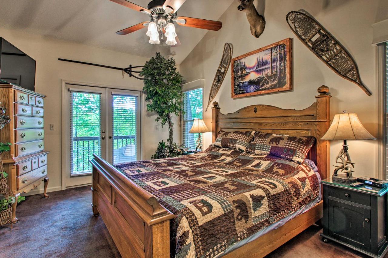 Eclectic Cabin With Hot Tub 1 Mi To Ober Gatlinburg Exterior photo